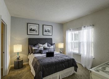 King sized bedrooms